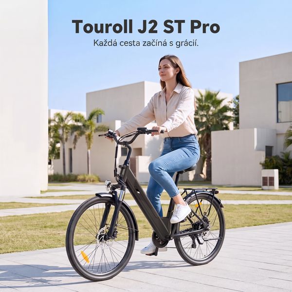 Žena jedoucí na elektrokole Touroll J2 ST Pro v městském prostředí